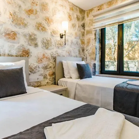 Patara 2 Bedroom 7540 וילה קלקן